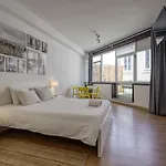 Apartment Travel & Live Aliados *