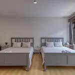 Apartamento Travel & Live Aliados *